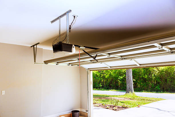 Top rated local Garage Door Roller Replacement specialists in Sausalito, CA